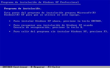 Primera pantalla de instalación de Windows XP SP3