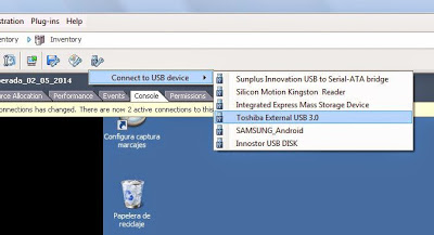 Conectar dispositivo USB de equipo físico a máquina virtual en VMware ESXi