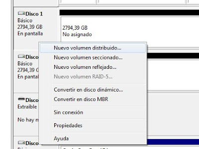 Unir dos discos duros físicos en uno con volumen distribuido en Windows 7