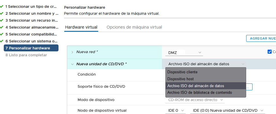 Crear máquina virtual Debian 11 en VMware ESXi y conectar CD/DVD con ISO de Debian 11